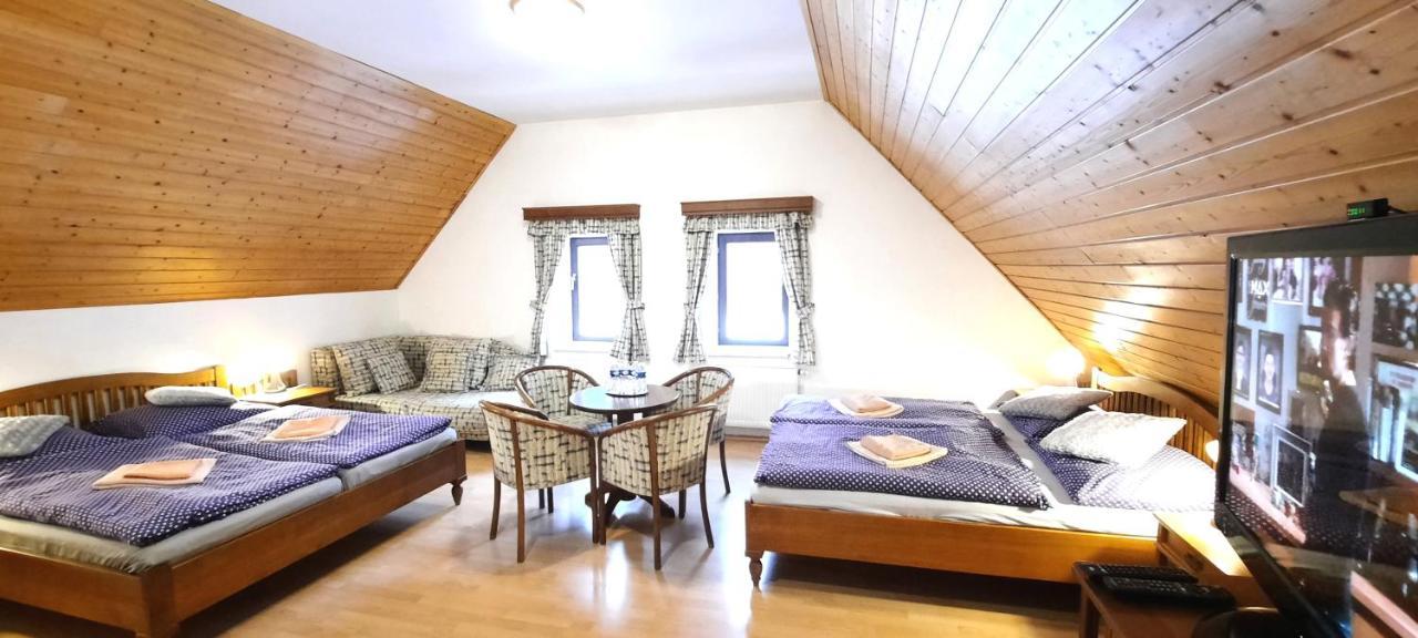 Hotel Perla Jizery Josefuv Dul Εξωτερικό φωτογραφία