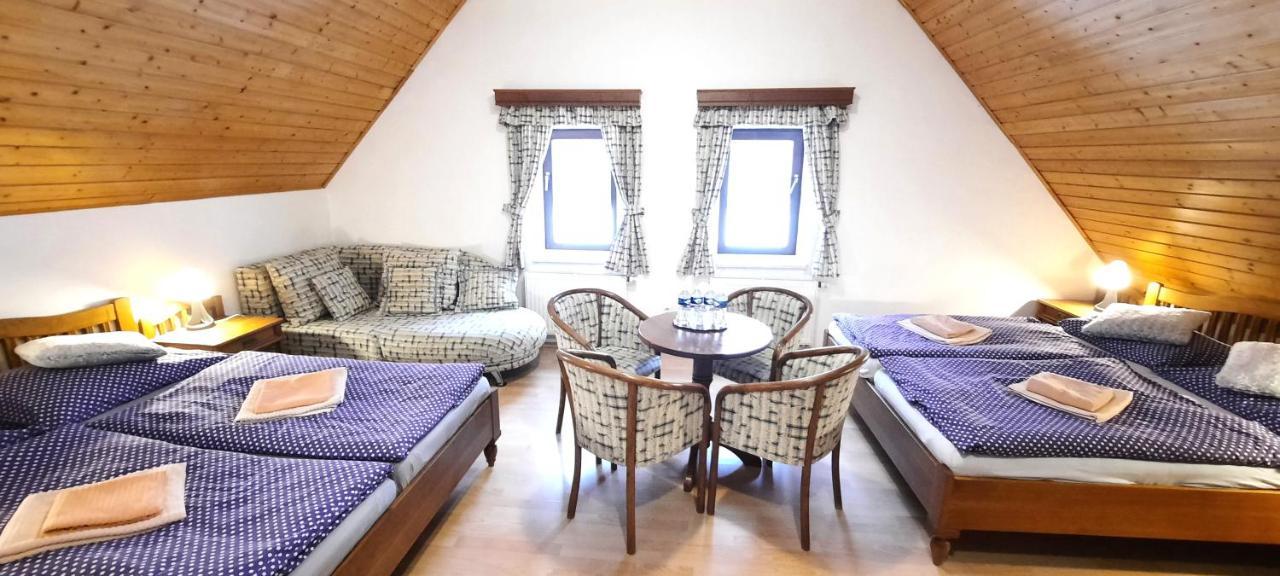 Hotel Perla Jizery Josefuv Dul Εξωτερικό φωτογραφία