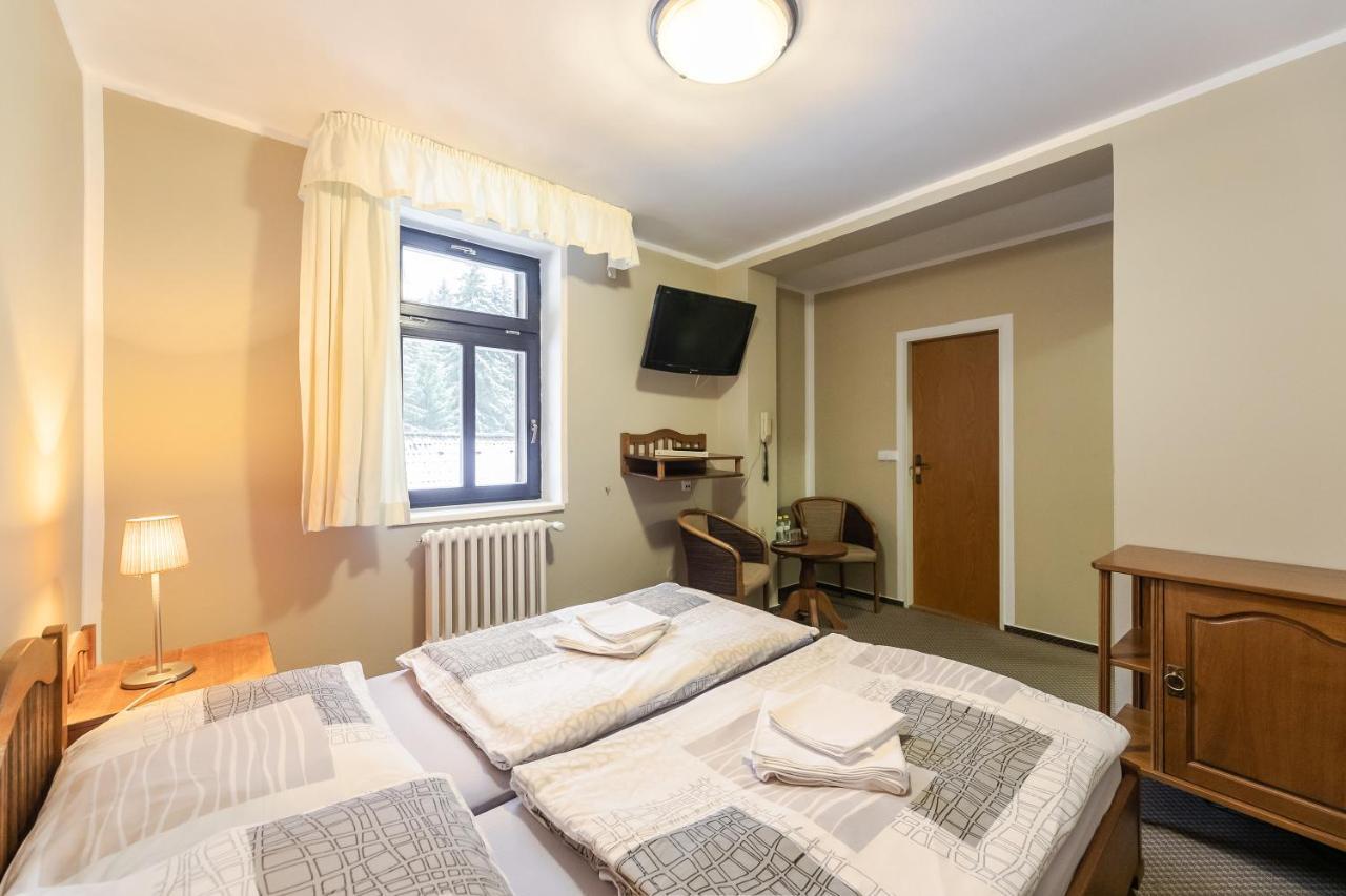 Hotel Perla Jizery Josefuv Dul Εξωτερικό φωτογραφία