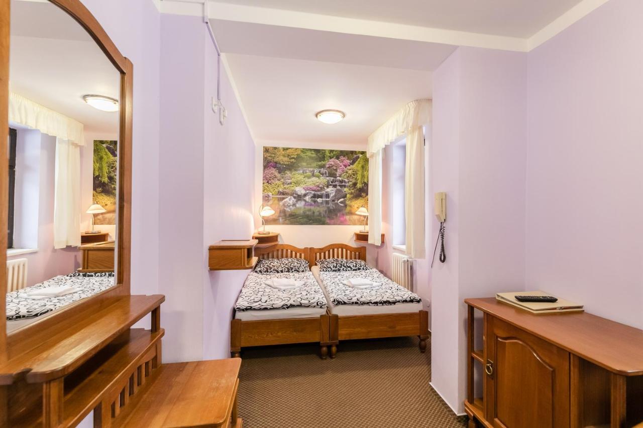 Hotel Perla Jizery Josefuv Dul Εξωτερικό φωτογραφία