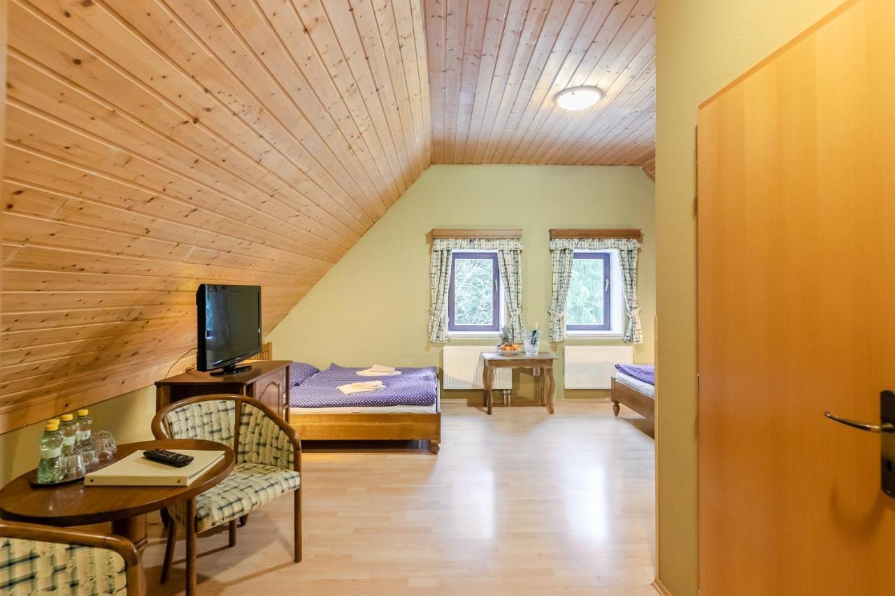 Hotel Perla Jizery Josefuv Dul Εξωτερικό φωτογραφία