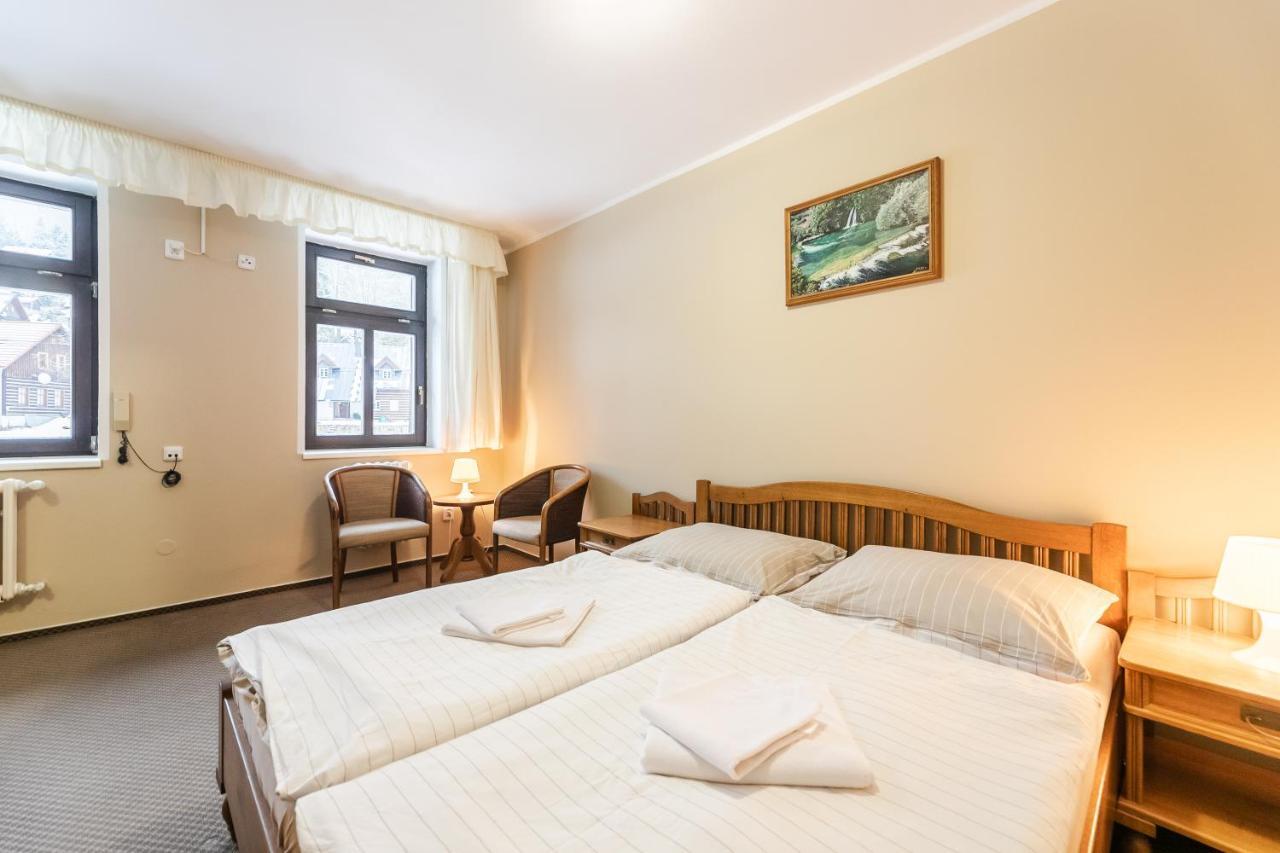 Hotel Perla Jizery Josefuv Dul Εξωτερικό φωτογραφία